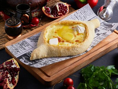 Хачапури по-аджарски