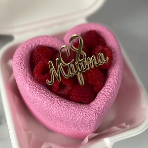 Бенто торт на 8 марта муссовый с малиной
