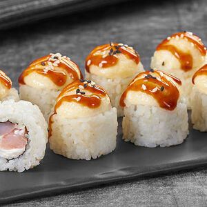 Ролл Пылкая креветка запеченный