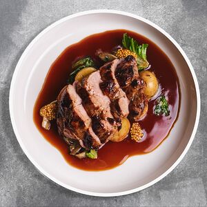 Свинина в сливовой глазури с картофелем и грибами