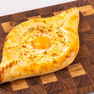 Хачапури по-аджарски