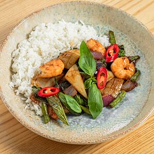 Стир-фрай с креветкой и кальмаром