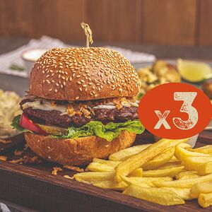 Три Бургера