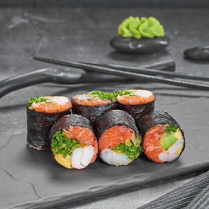 Сашими ролл с лососем и креветкой