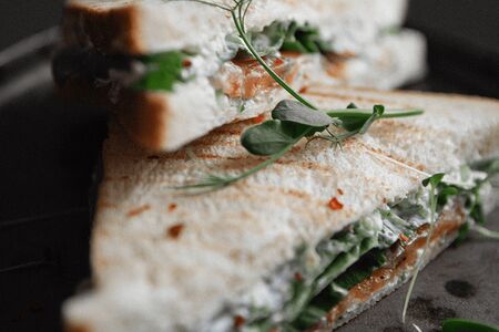 Сэндвич с лососем