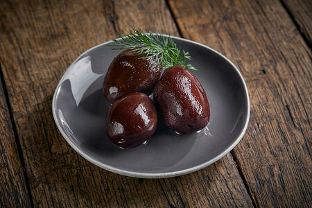 Слива маринованная