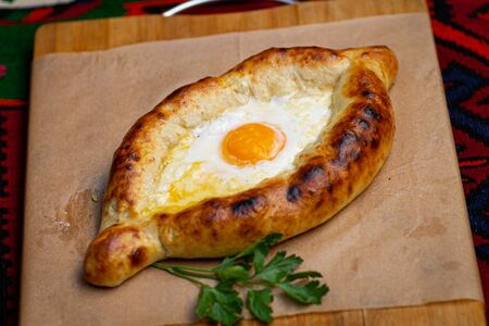 Хачапури по-аджарски