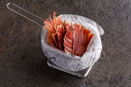 Чипсы из хамона