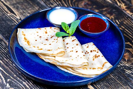 Блинчики со сгущенным молоком