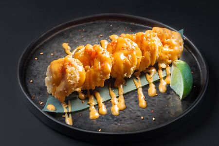 Креветки в соусе кимчи