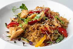 Фунчоза с курицей доставка