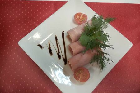 Рулет из ветчины