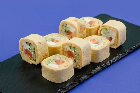 Буррито с лососем