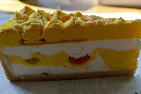 Чизкейк Манго-маракуйя