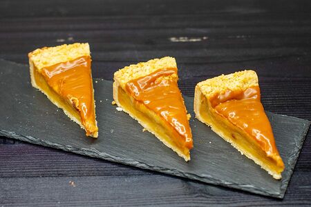 Пирожное Яблочно-карамельный пирог