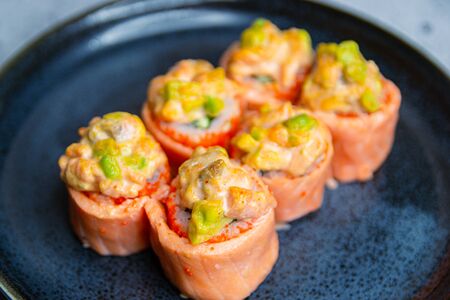 Фудзи с лососем