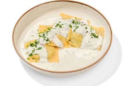 Равиоли с рикоттой и шпинатом