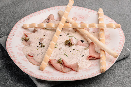 Вителло Тоннато