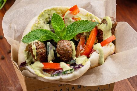 Кебаб из баранины в пите