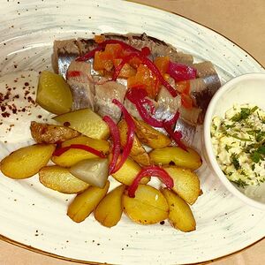 Сельдь с картофелем