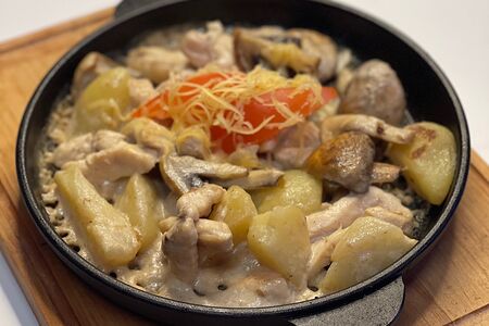 Бефстроганов с курицей