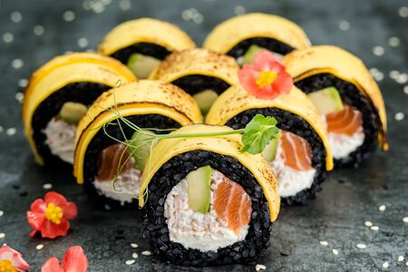 Black чеддер с лососем