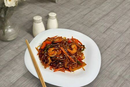 Харусаме с креветкой и овощами