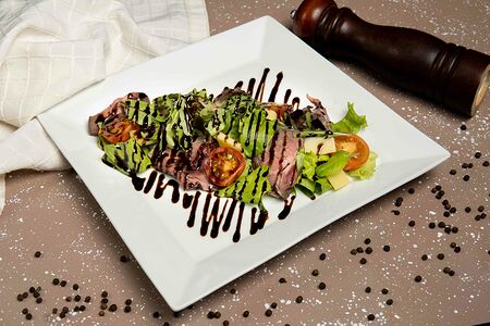 Салат из ростбифа по-английски