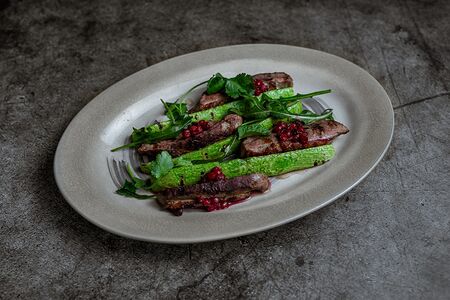 Утиная грудка с цукини на гриле