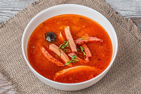 Солянка сборная мясная