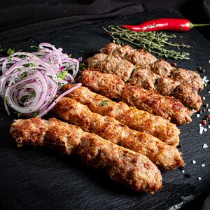 Ассорти из люля-кебабов