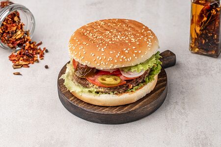 Бургер Лютый