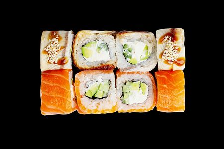 Сяки Унаги ролл