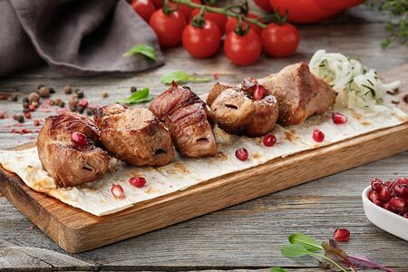 Шашлык из cвинoй шеи