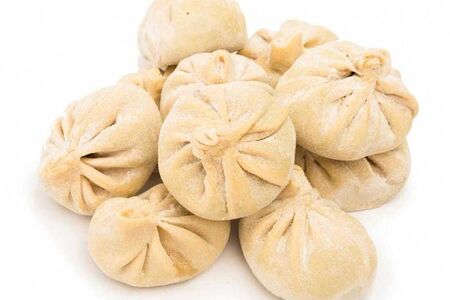 Момо с курицей и пармезаном