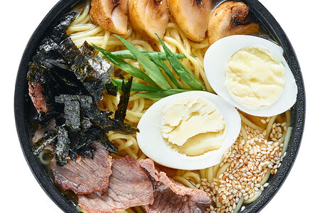 Суп Рамэн с говядиной вынос