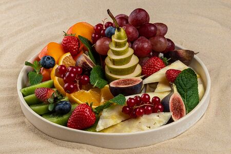 Сезонные фрукты