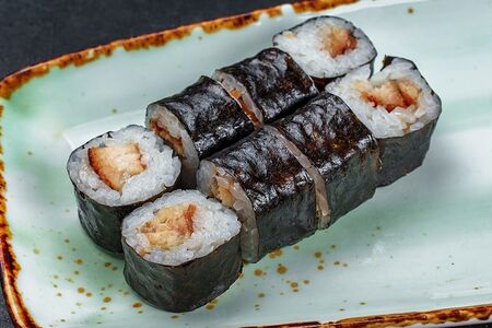 Маки с угрём