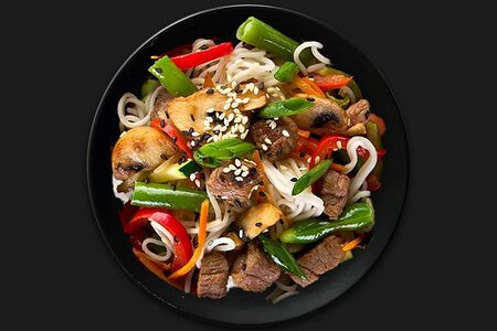 Горячий салат с харусаме