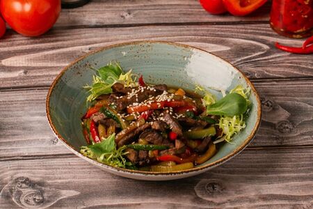 Теплый салат Орегано