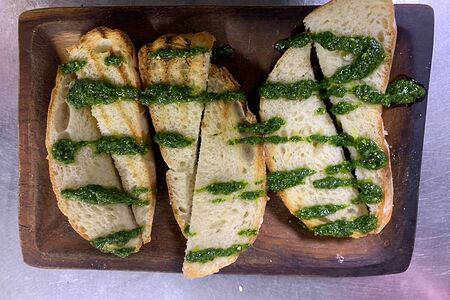 Хрустящие гренки из чиабатты