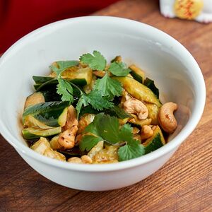 Салат Битые огурцы