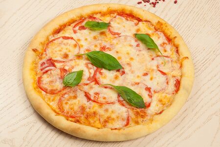 Маргарита с сырным краем