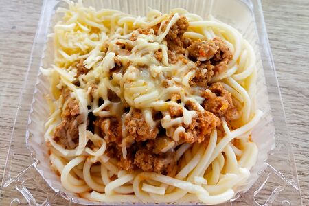 Спагетти под соусом Болоньезе