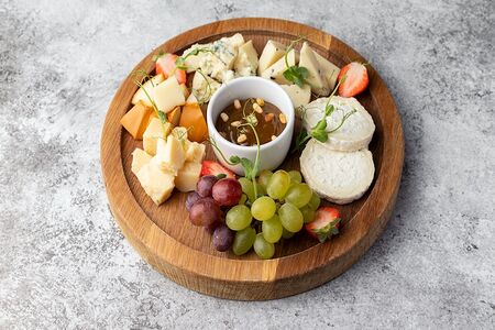 Сырная тарелка