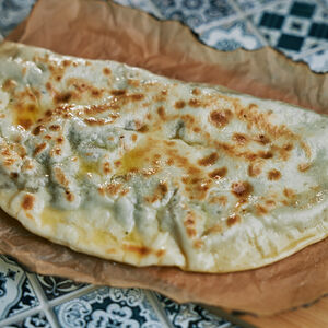 Кутаб с сыром