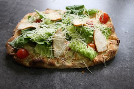 Римская пицца Цезарь