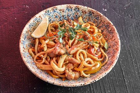 Лагман с курицей терияки