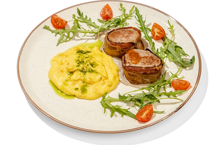 Медальоны из свинины