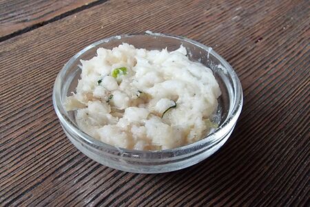 Сало с чесноком